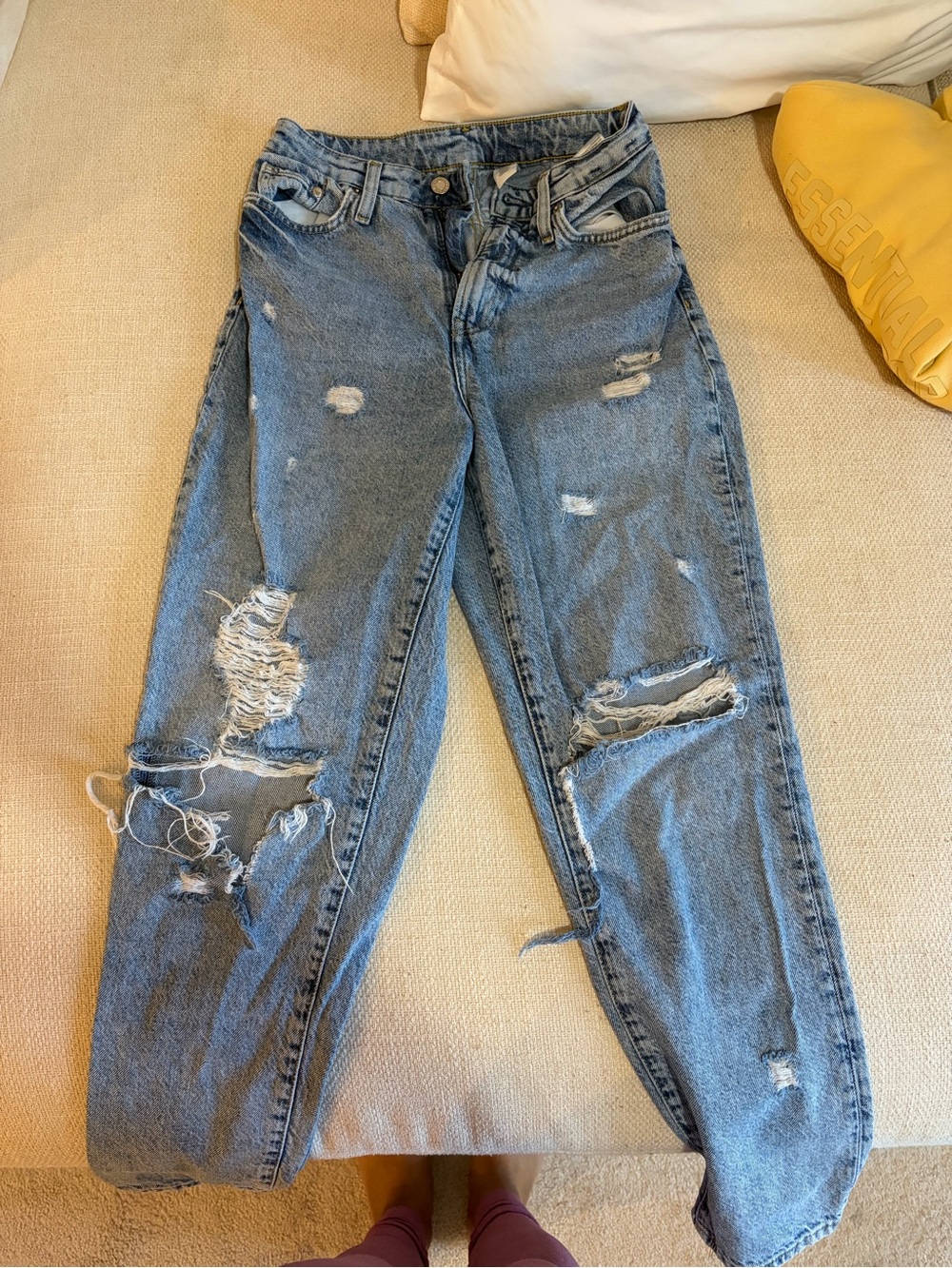 Light Wash Distressed Ripped Mom Jeans
